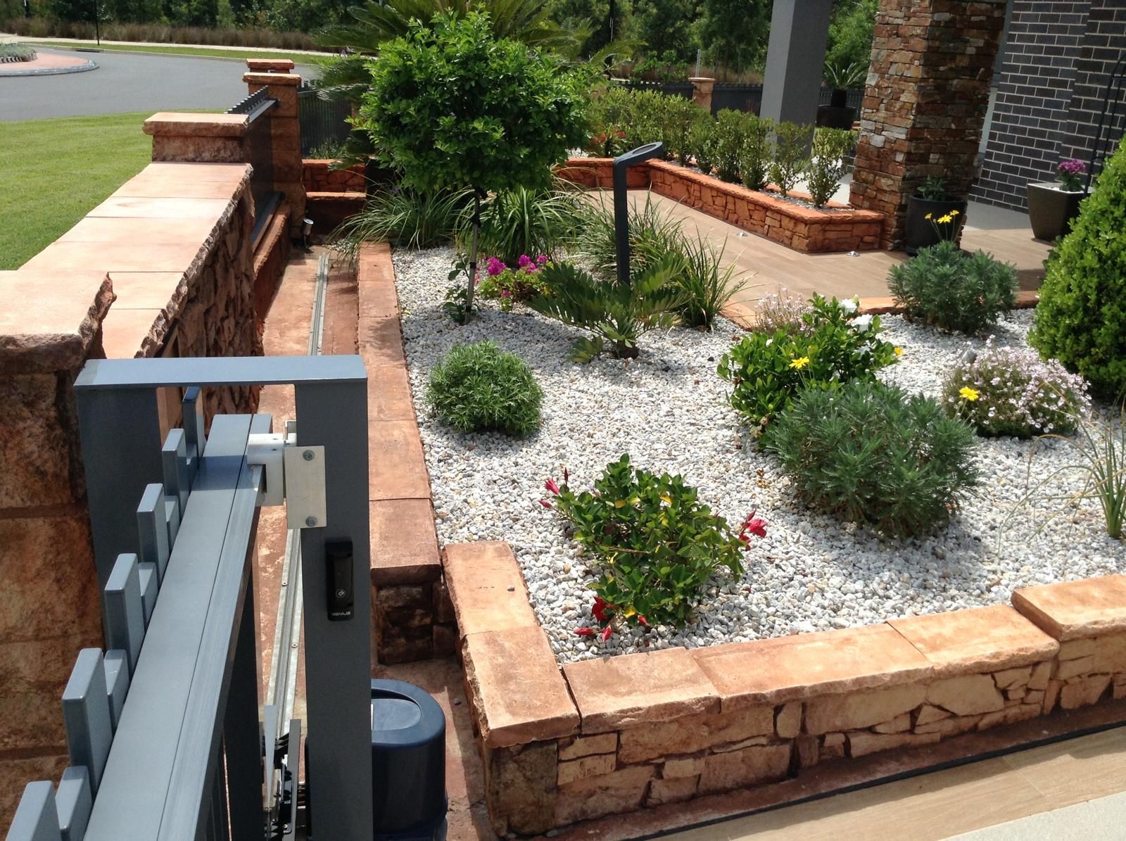 Steve's Oasis Landscapes — 7406