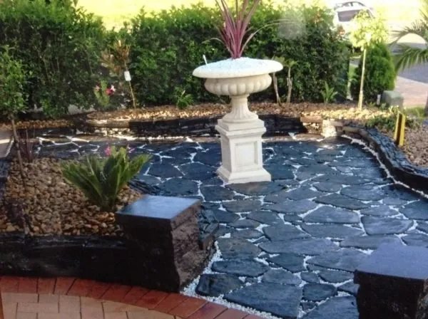 Cobblestone Paver — Steve-made landscape product from Steve's Oasis Landscapes