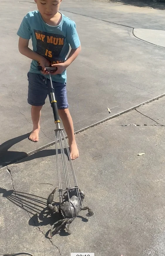 A child using Bottoms Up