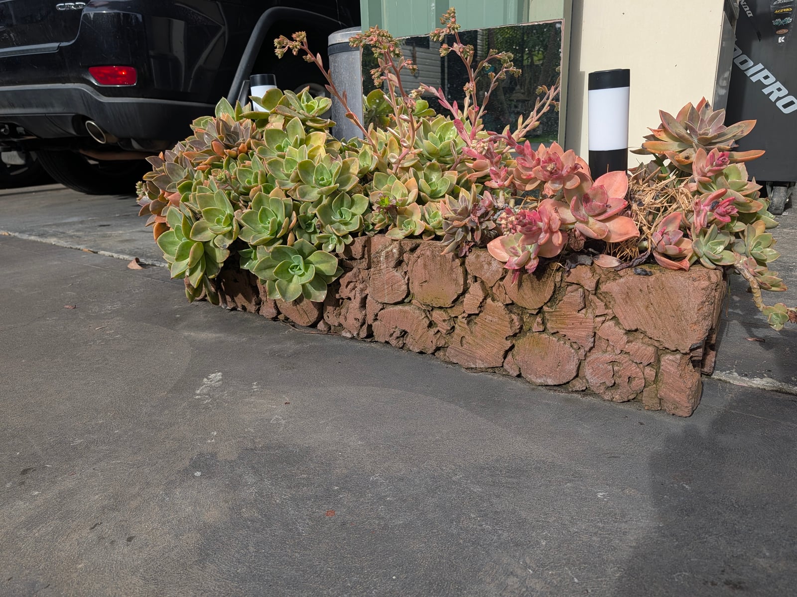 Log Block Concrete Pot & Feet — Steve-made landscape product from Steve's Oasis Landscapes